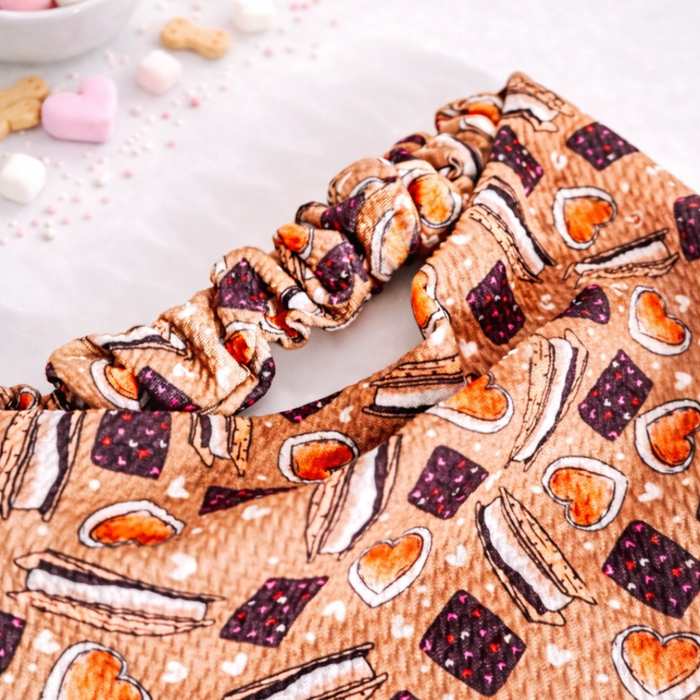 Campfire Sweetheart Scrunchie Bandada