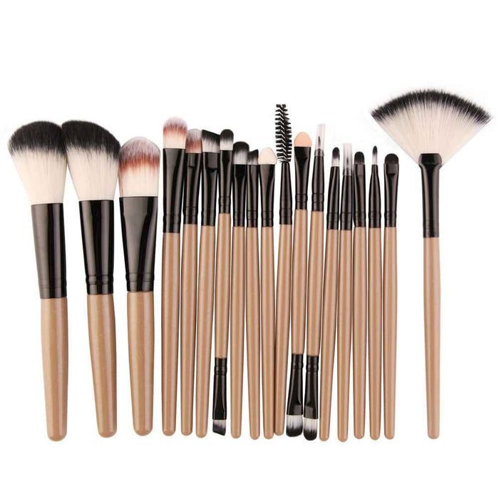 Eye Brushes, Blush Brush, Iip Brush And Fan-Shaped Makeup Brush Set