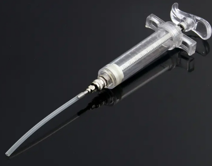 Hand Feeding Syringe for Birds