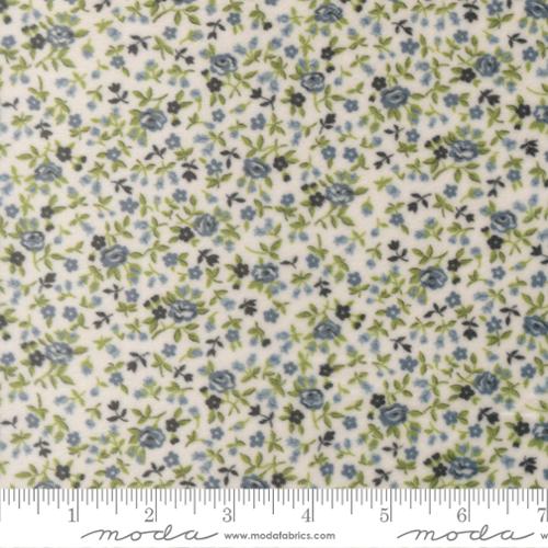 Meadow Small Floral Cream Blue- Nantucket Summer Cuddle