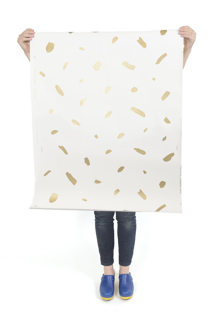 Pas De Trois - Gold on Cream Wallcovering